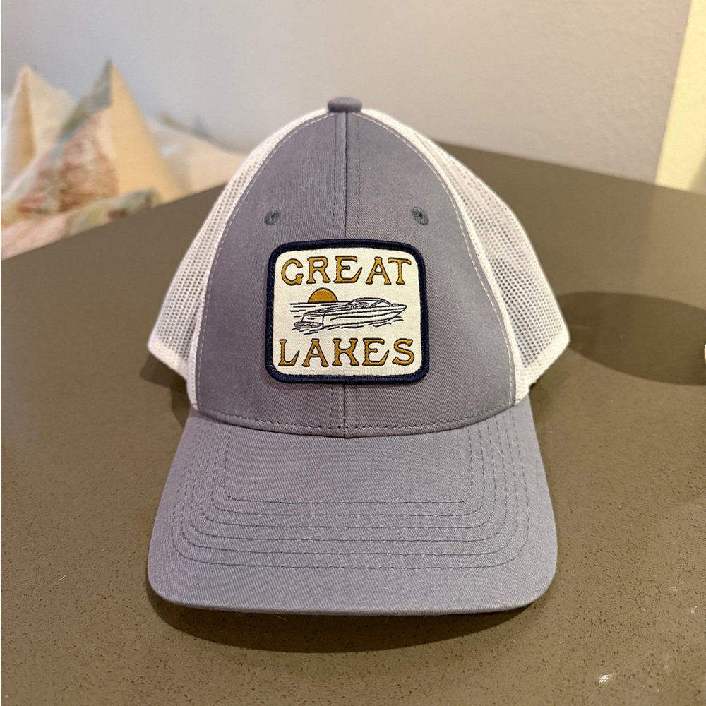 Great Lakes Cap